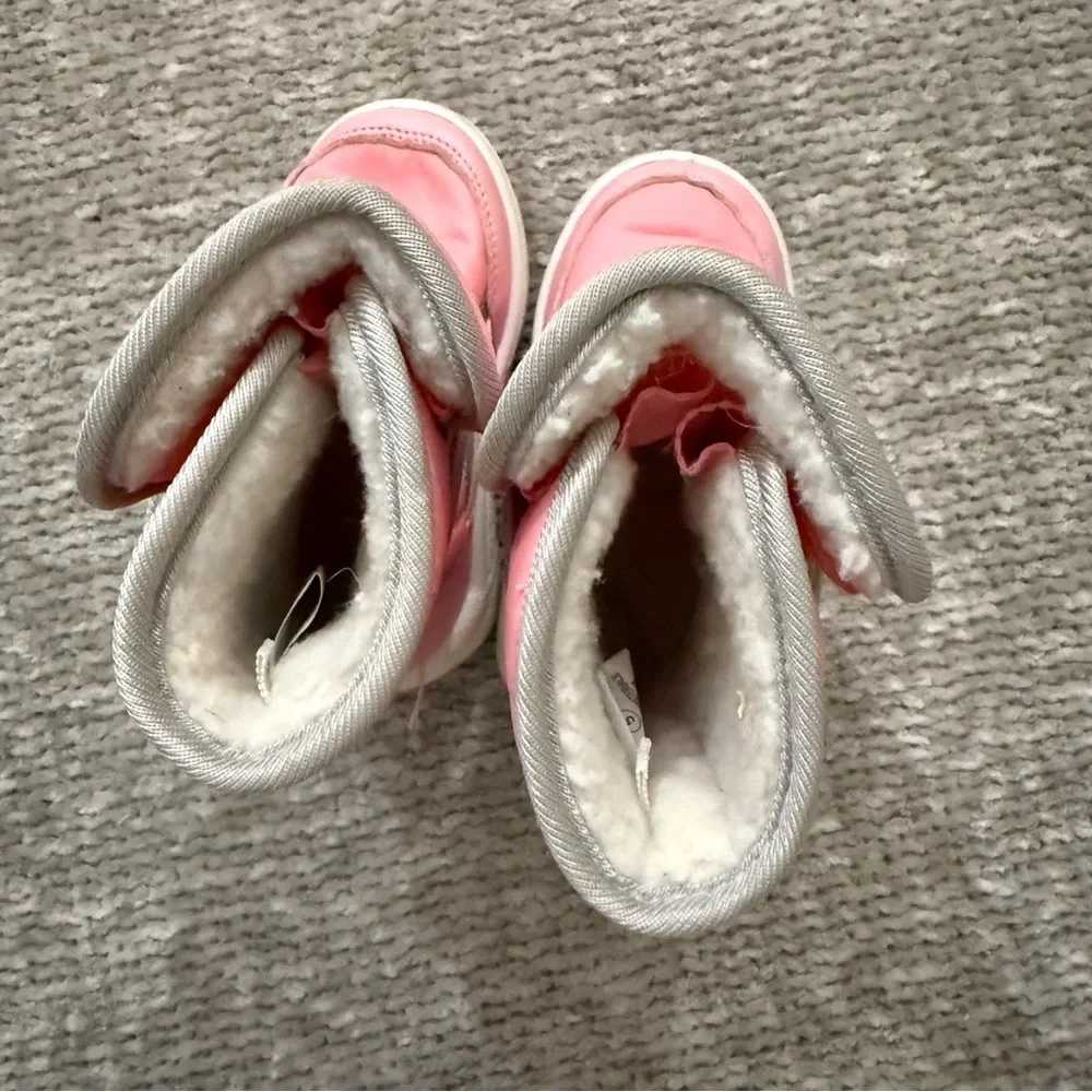 Tundra Toddler Girls Pink Winter Snow Boots Size 5‎ Velcro Warm Cozy
